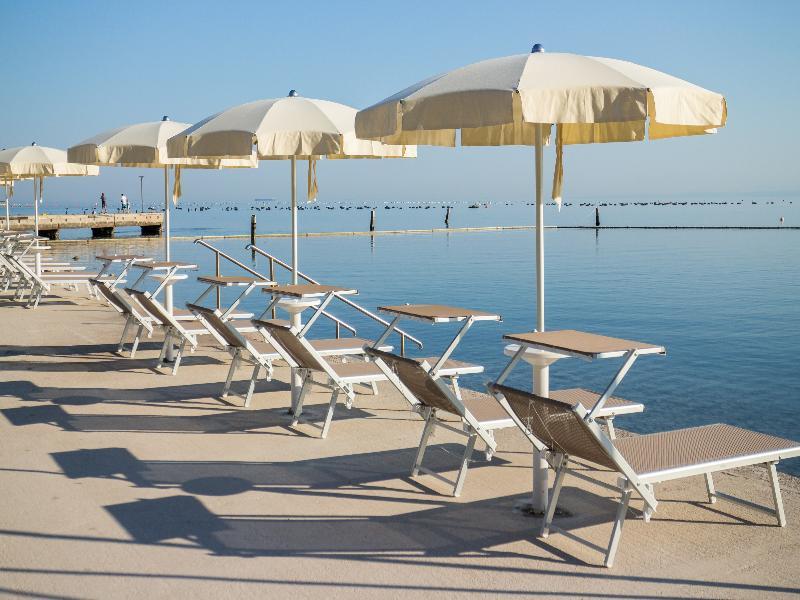Dependences - San Simon Resort Izola Eksteriør billede